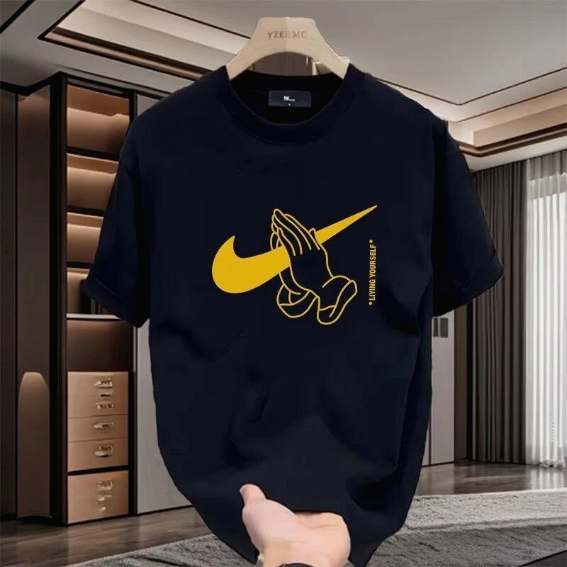 Nike Black Praying-Hands Tee Review: A 10x Loupe on the Print Edge and a 14-Day Wear Log